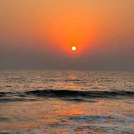 Blue Lagoon Beach Resort Gokarna  Extérieur photo