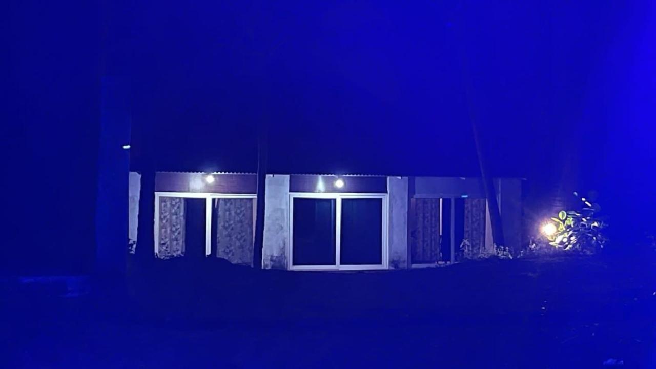 Blue Lagoon Beach Resort Gokarna  Extérieur photo