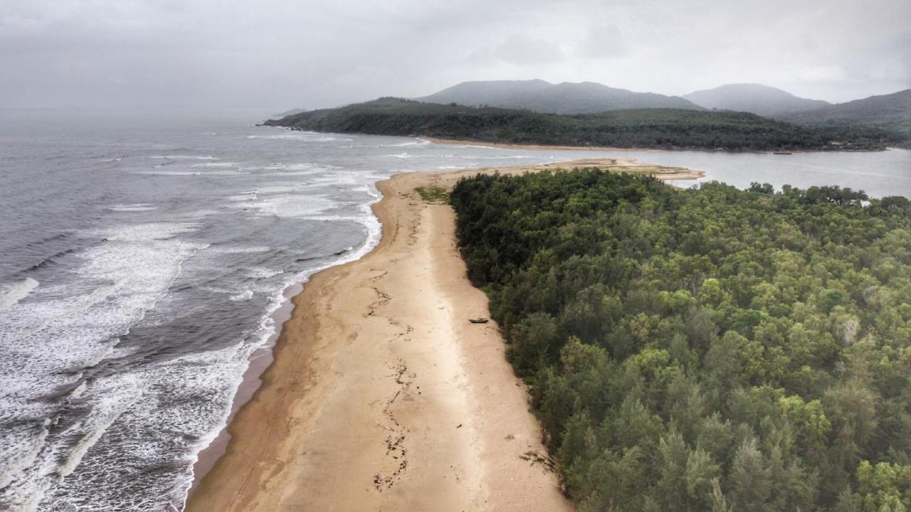 Blue Lagoon Beach Resort Gokarna  Extérieur photo